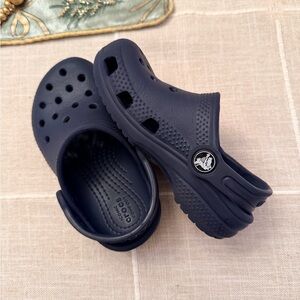 Kids Navy Clogs Size 8C